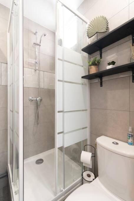 Parisian & Chic Appartement -15 Min From Paris Center Ιβρύ-συρ-Σεν Εξωτερικό φωτογραφία