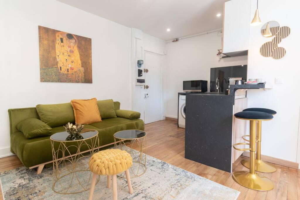 Parisian & Chic Appartement -15 Min From Paris Center Ιβρύ-συρ-Σεν Εξωτερικό φωτογραφία